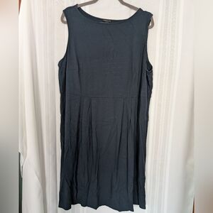 JJill Elegant Sleeveless Navy Dress